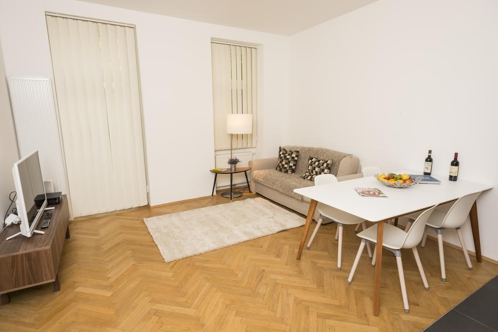 Ferienwohnung Garden Lounge Satzberg by ichbucheAT Wien Exterior foto
